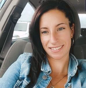 Meet your Posher, Sonia